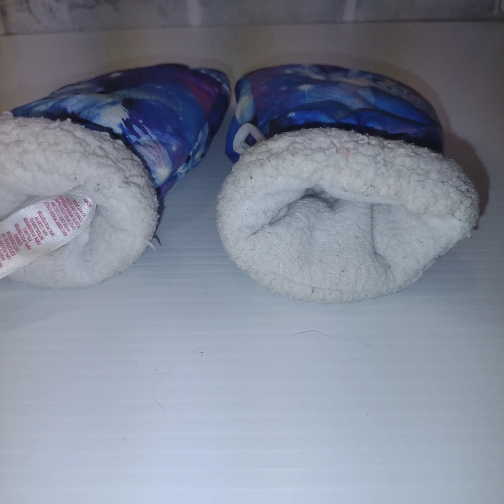 Kids Winter Gloves 8/10